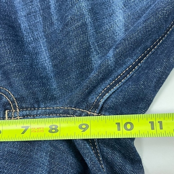 American Eagle Outfitters Womens Blue Jeans Sz 4 Tomgirl Button Fly Distress/Rip - Picture 12 of 15